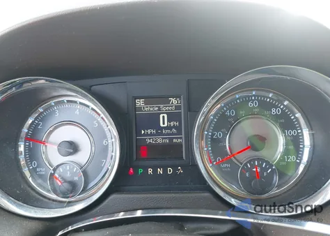 2015 Chrysler Town & Country Touring из США, поврежденный, VIN 2C4RC1BG7FR561552